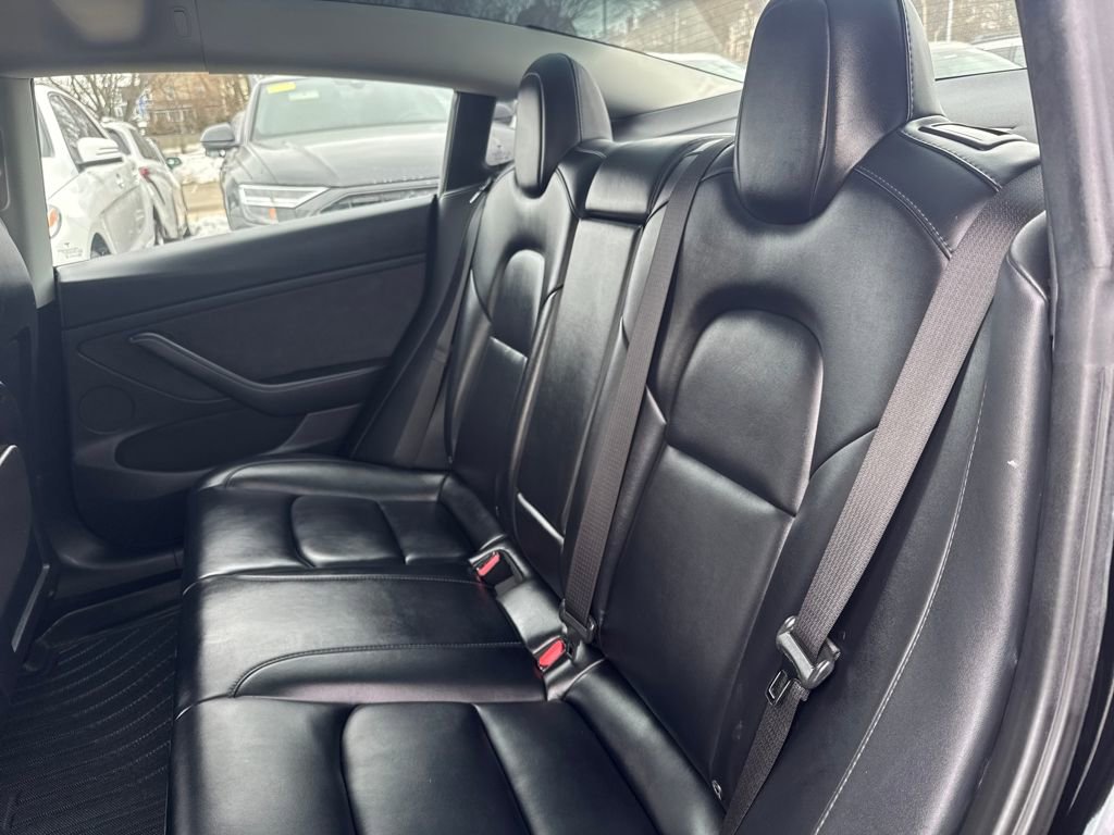 Used 2022 Tesla Model 3 Performance image 34