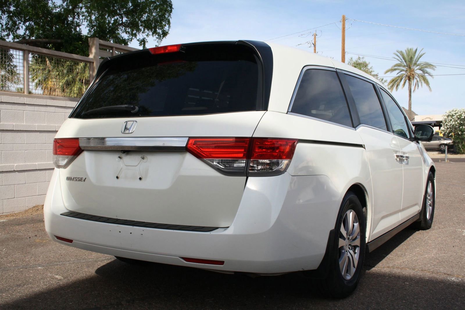 Used 2014 Honda Odyssey EX-L image 4
