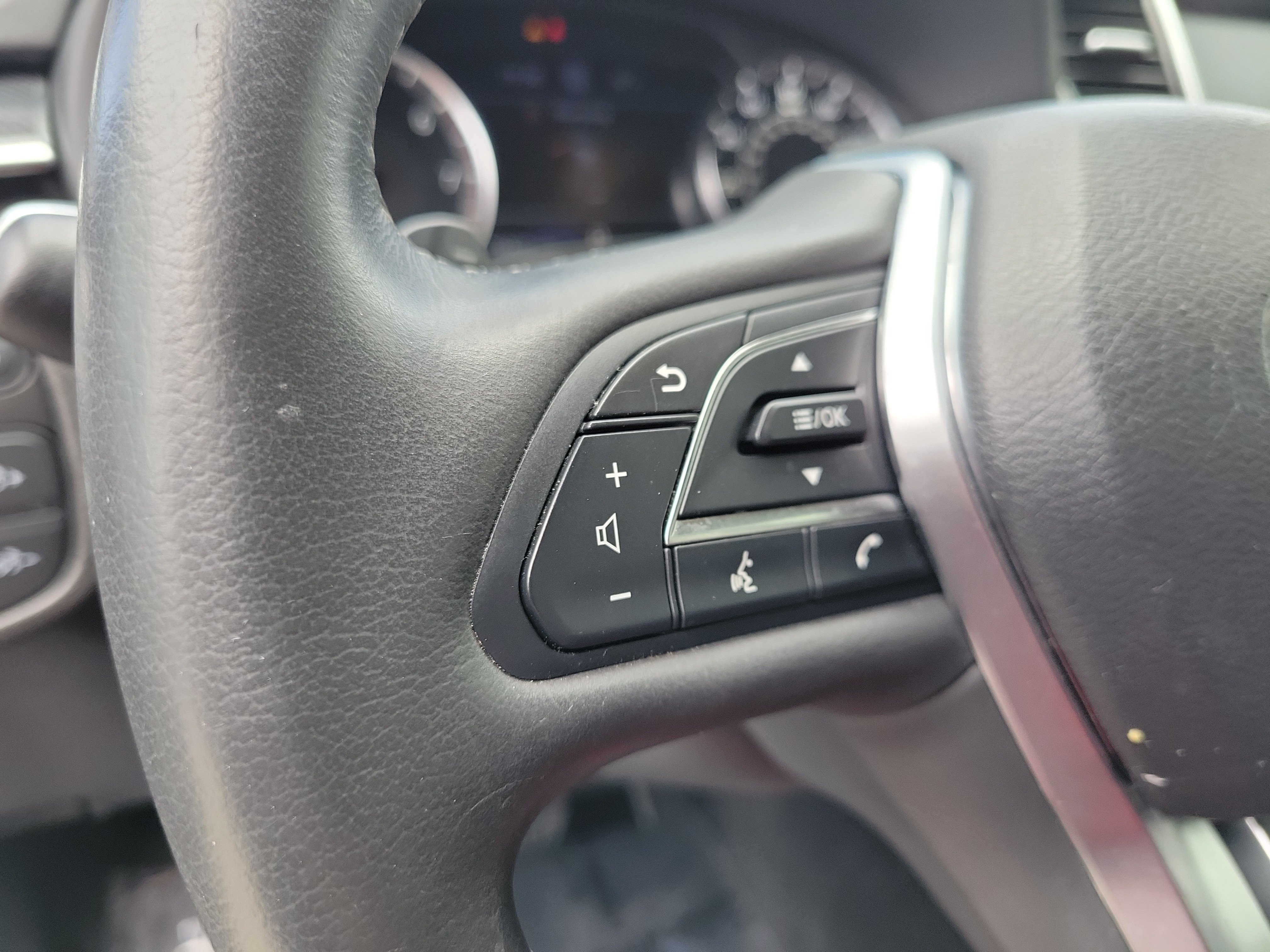 Used 2023 INFINITI QX50 Sport w/ Cargo Package FWD image 26