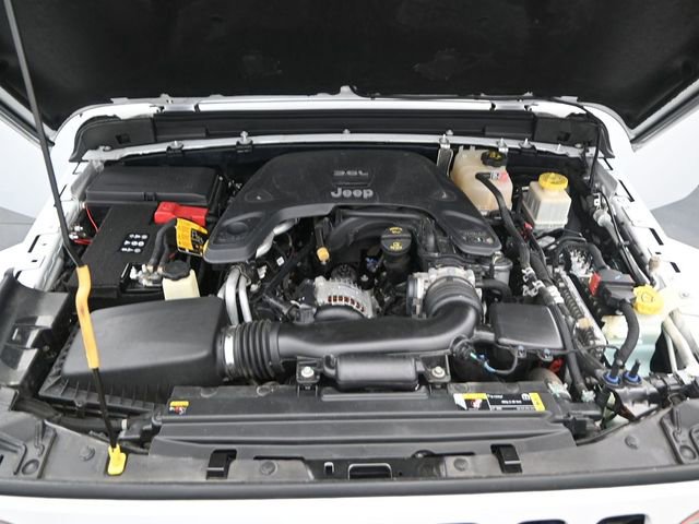 Used 2021 Jeep Gladiator Sport image 18