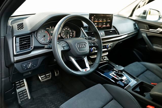 Certified 2024 Audi SQ5 Premium AWD/4WD image 17