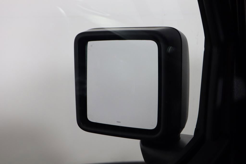 Used 2023 Jeep Gladiator Sport image 39