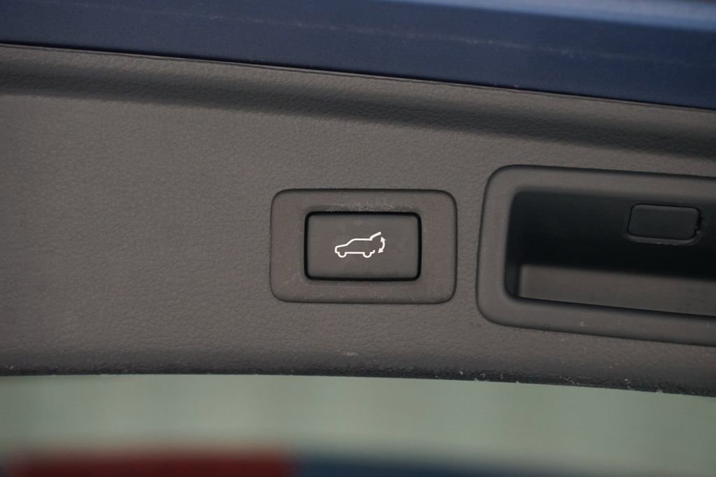 Used 2016 Subaru Forester 2.5i Limited w/ Protection Package #2 image 33