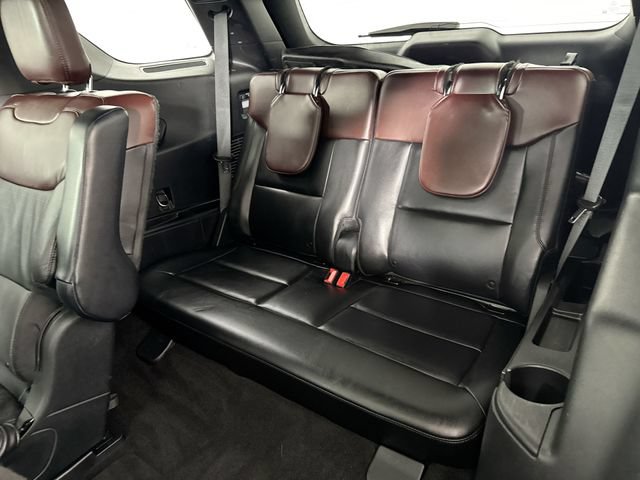 Used 2020 Ford Explorer Platinum w/ Premium Technology Package AWD/4WD image 24