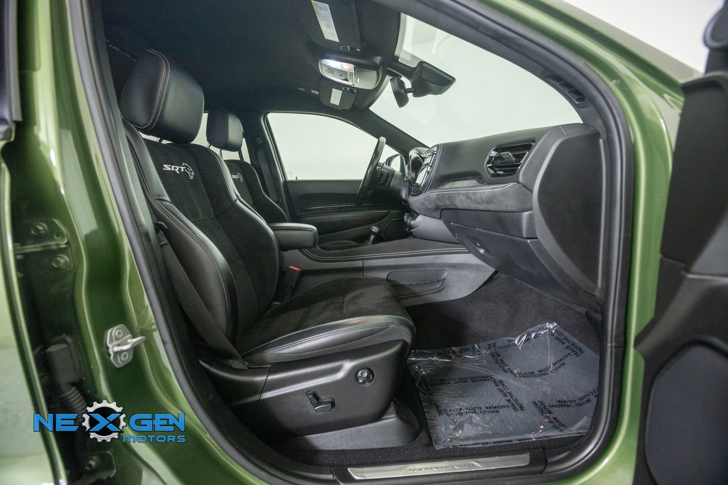 Used 2021 Dodge Durango SRT Hellcat w/ Premium Interior Group AWD/4WD image 44