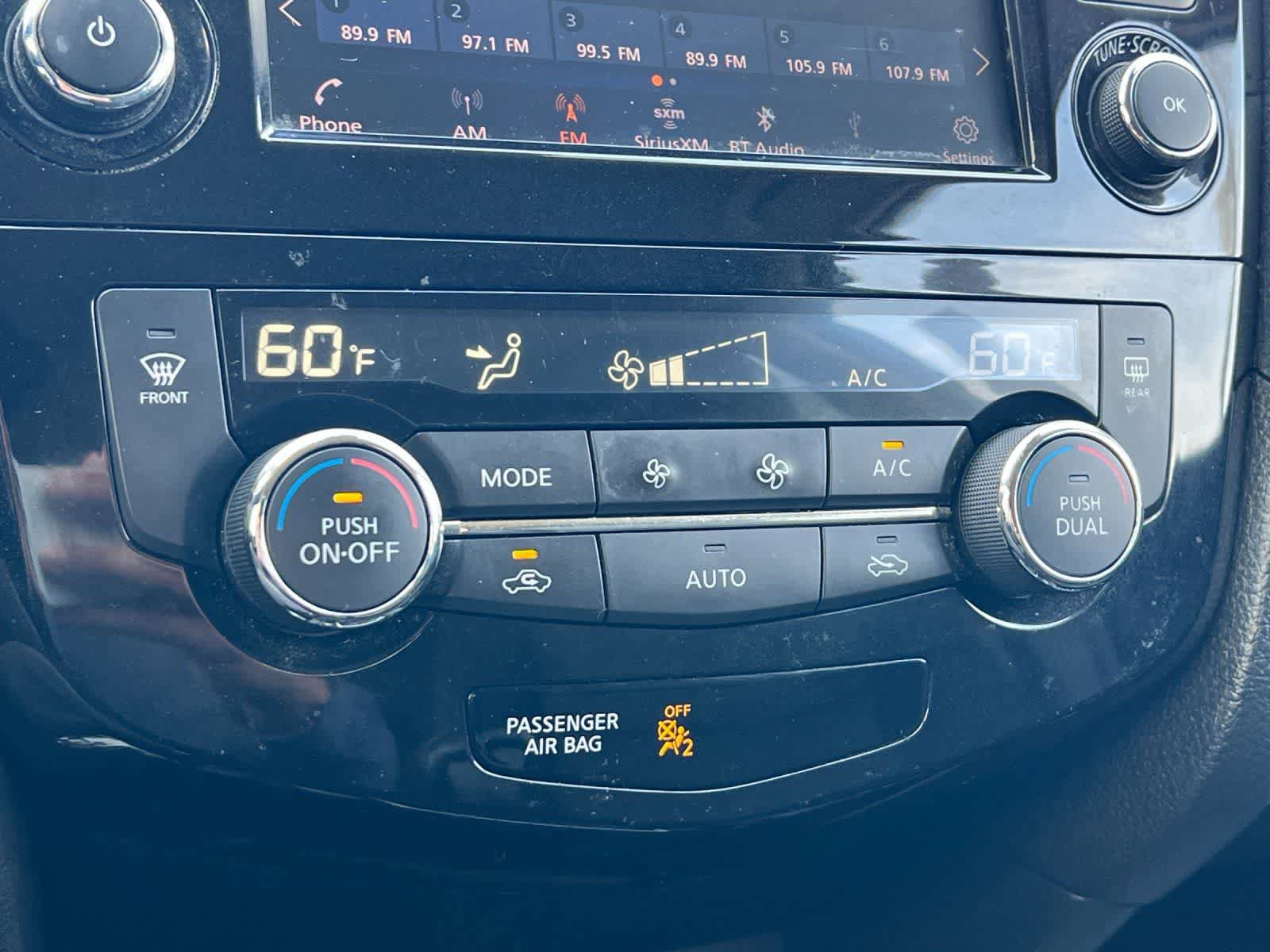 Used 2019 Nissan Rogue SV FWD image 21