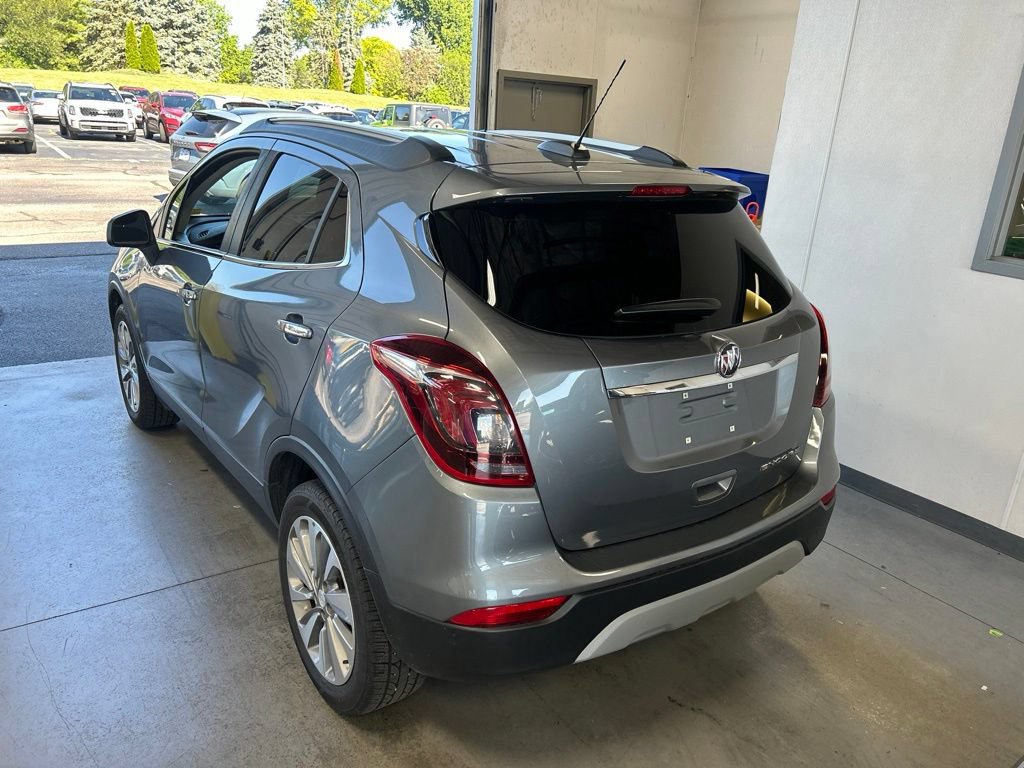 Used 2020 Buick Encore Preferred FWD image 6