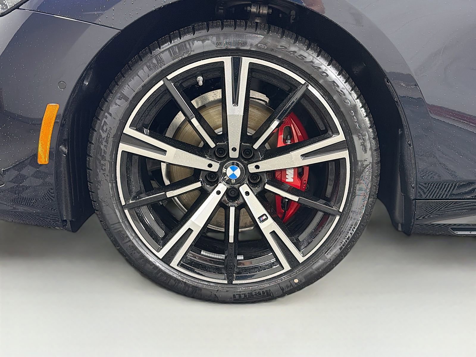New 2026 BMW 530i xDrive w/ M Sport Package AWD/4WD image 33