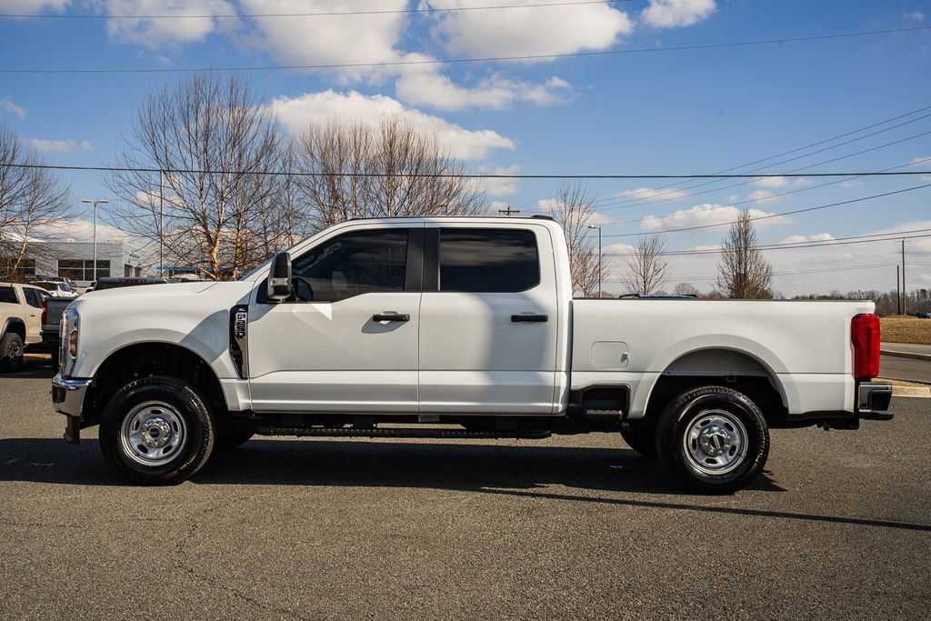 Used 2024 Ford F250 XL w/ Snow Plow Prep Package image 4