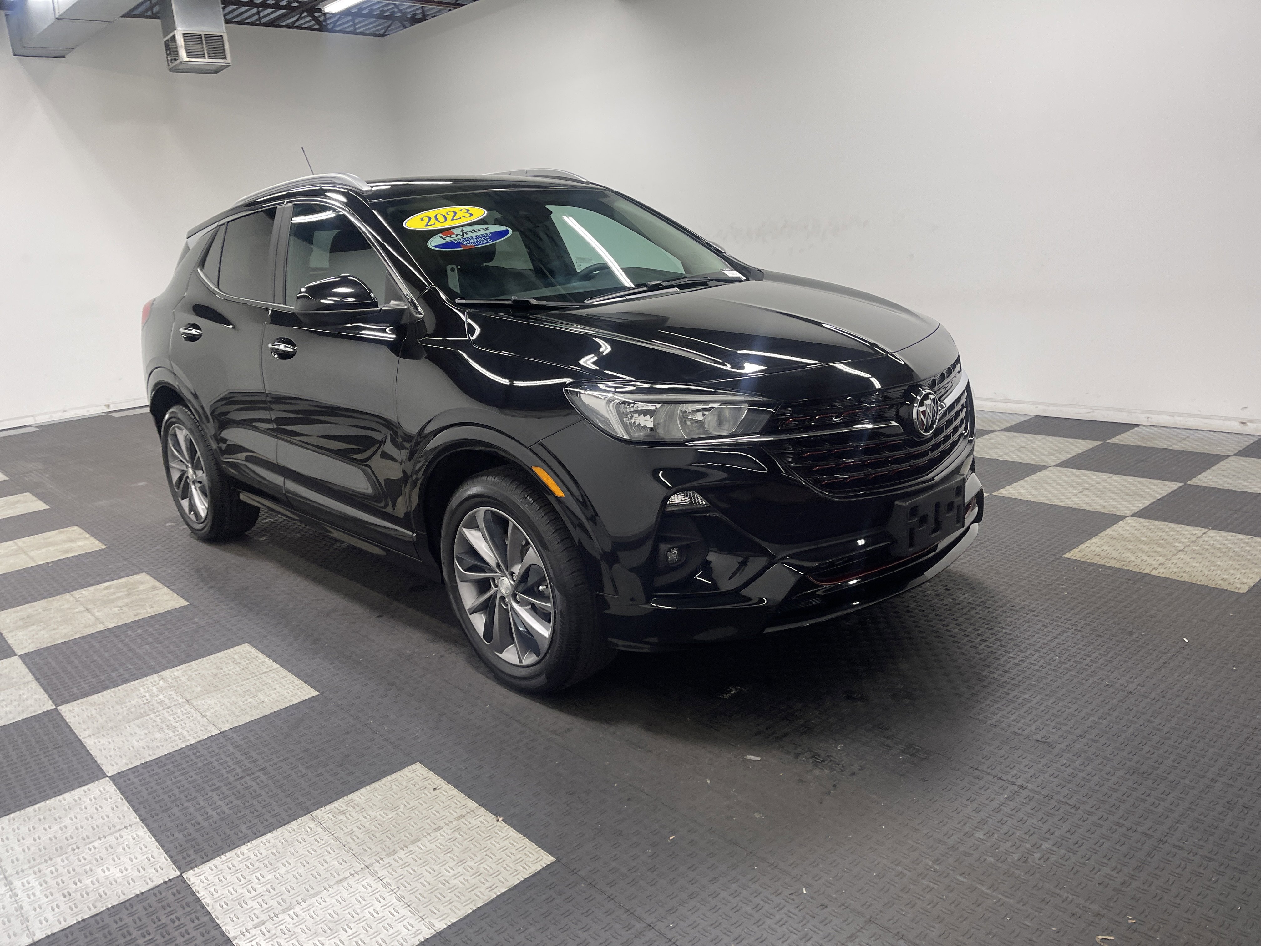 Used 2023 Buick Encore GX Select w/ Sport Touring Package image 6