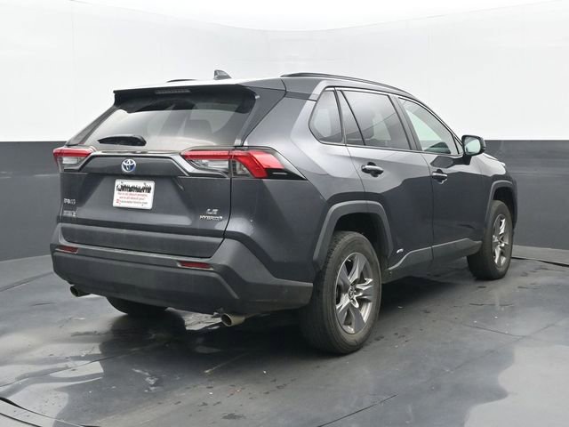 Used 2023 Toyota RAV4 LE AWD/4WD image 6