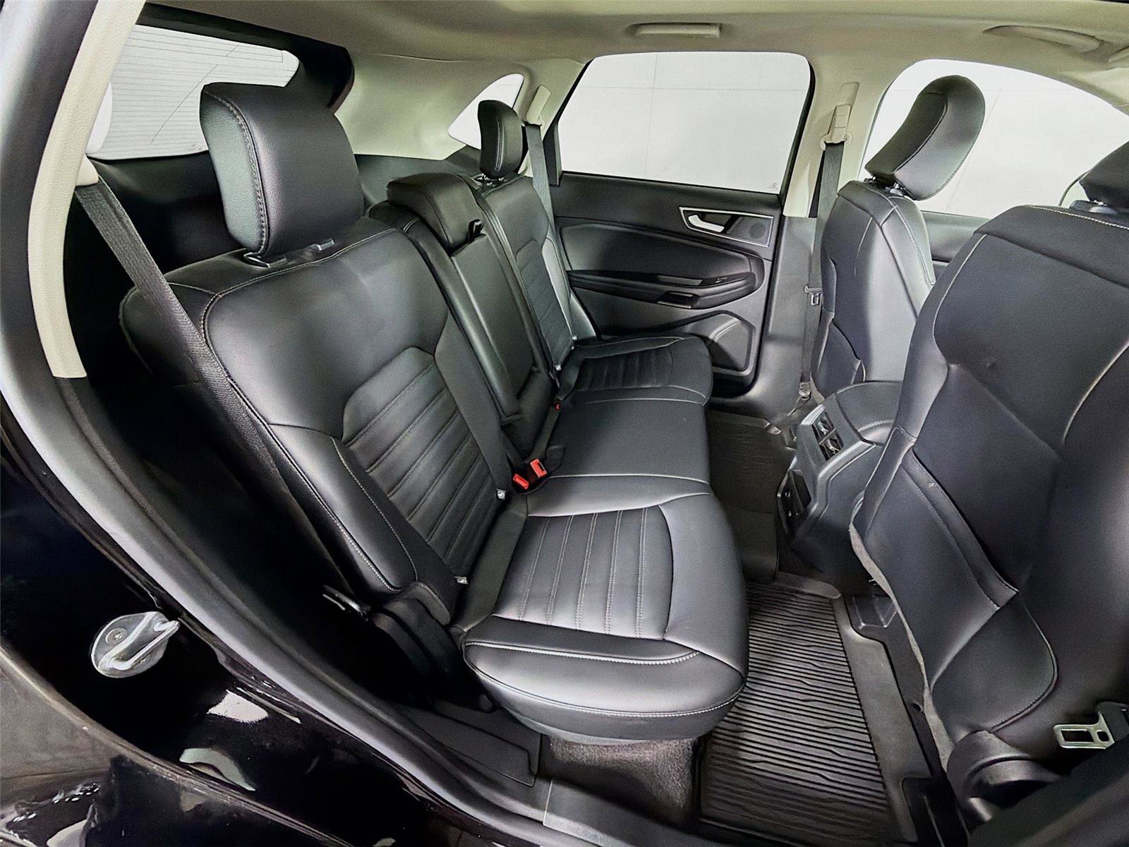 Used 2024 Ford Edge SEL w/ Convenience Package AWD/4WD image 28