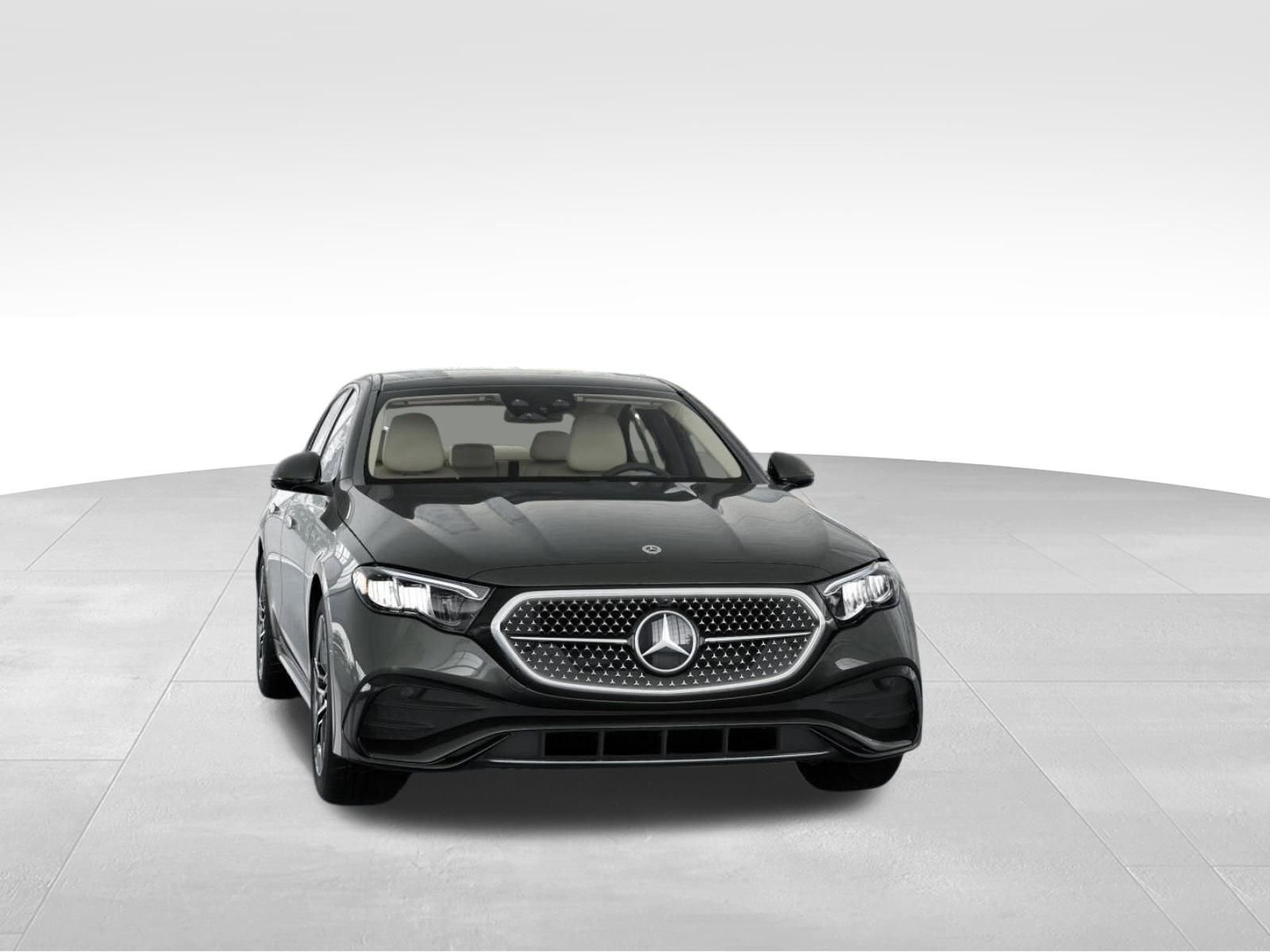 New 2026 Mercedes-Benz E 350 4MATIC Sedan image 9