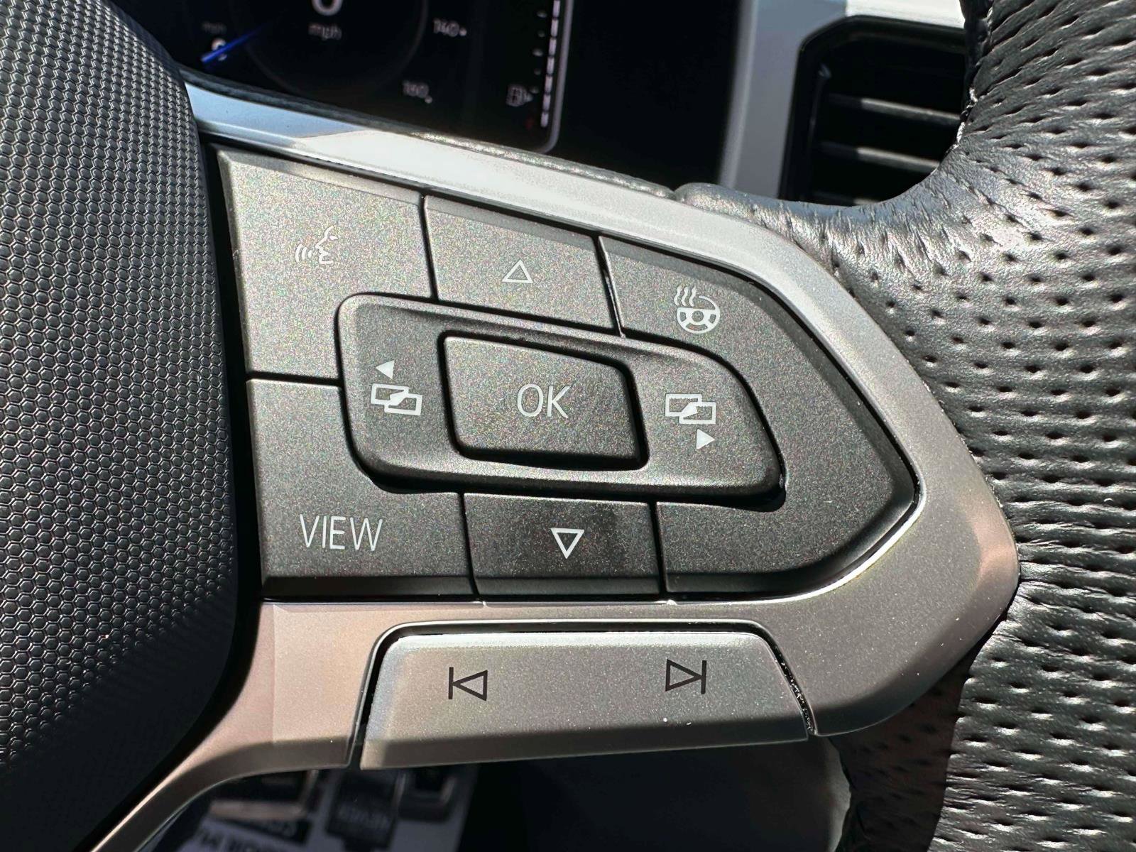 Certified 2023 Volkswagen Atlas SEL Premium image 20