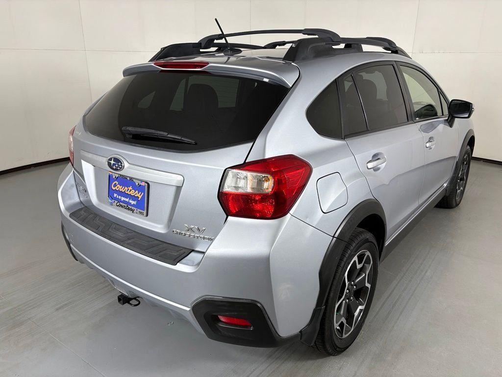 Used 2015 Subaru Crosstrek 2.0i Limited AWD/4WD image 8