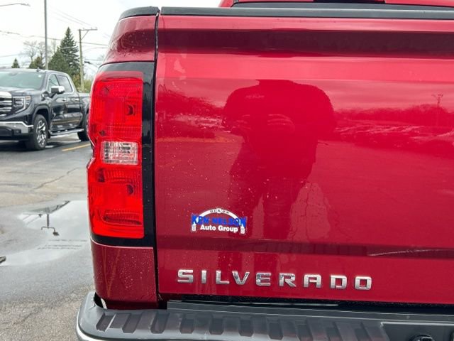 Used 2018 Chevrolet Silverado 1500 LT w/ All Star Edition image 10