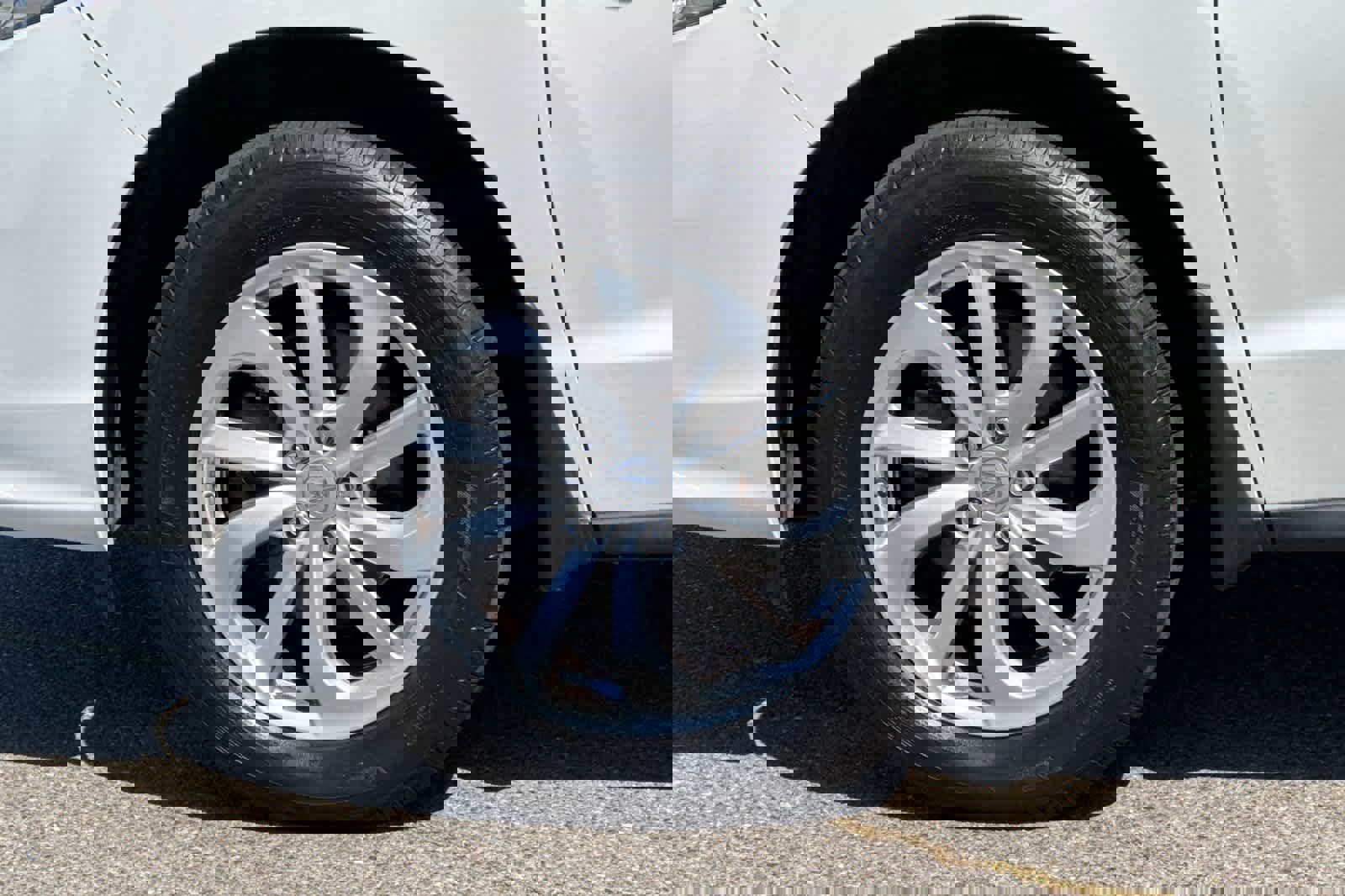 Used 2017 Acura RDX AWD image 31