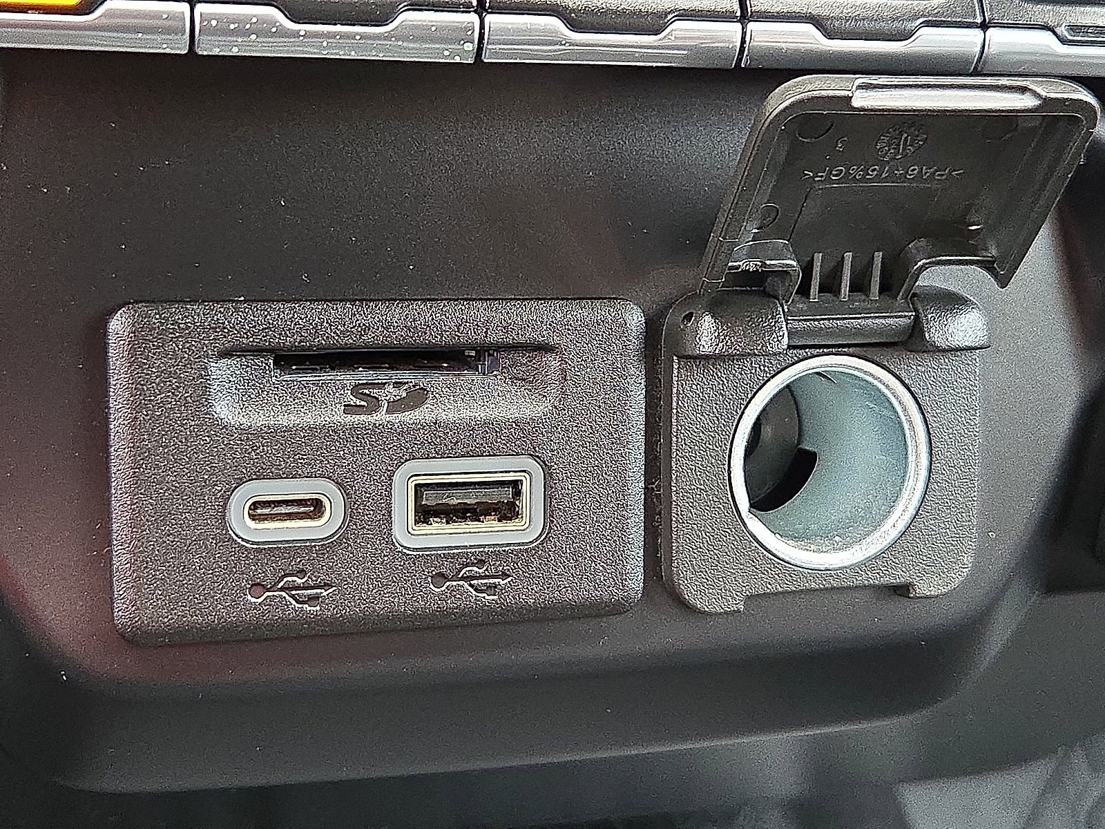 Used 2021 GMC Sierra 1500 SLT image 17