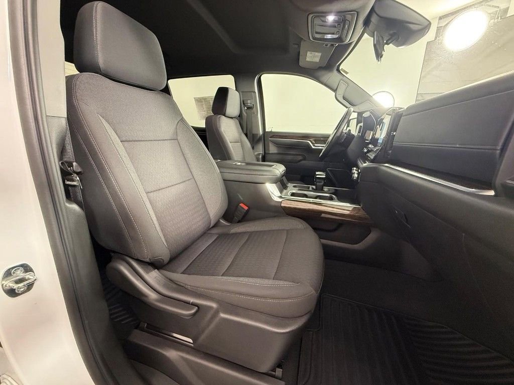 Used 2022 GMC Sierra 1500 Elevation image 12