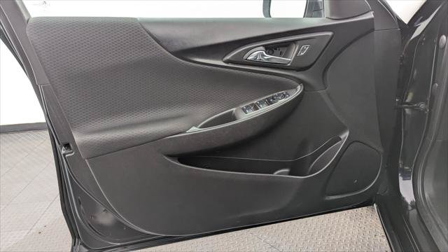 Used 2025 Chevrolet Malibu LT FWD image 13