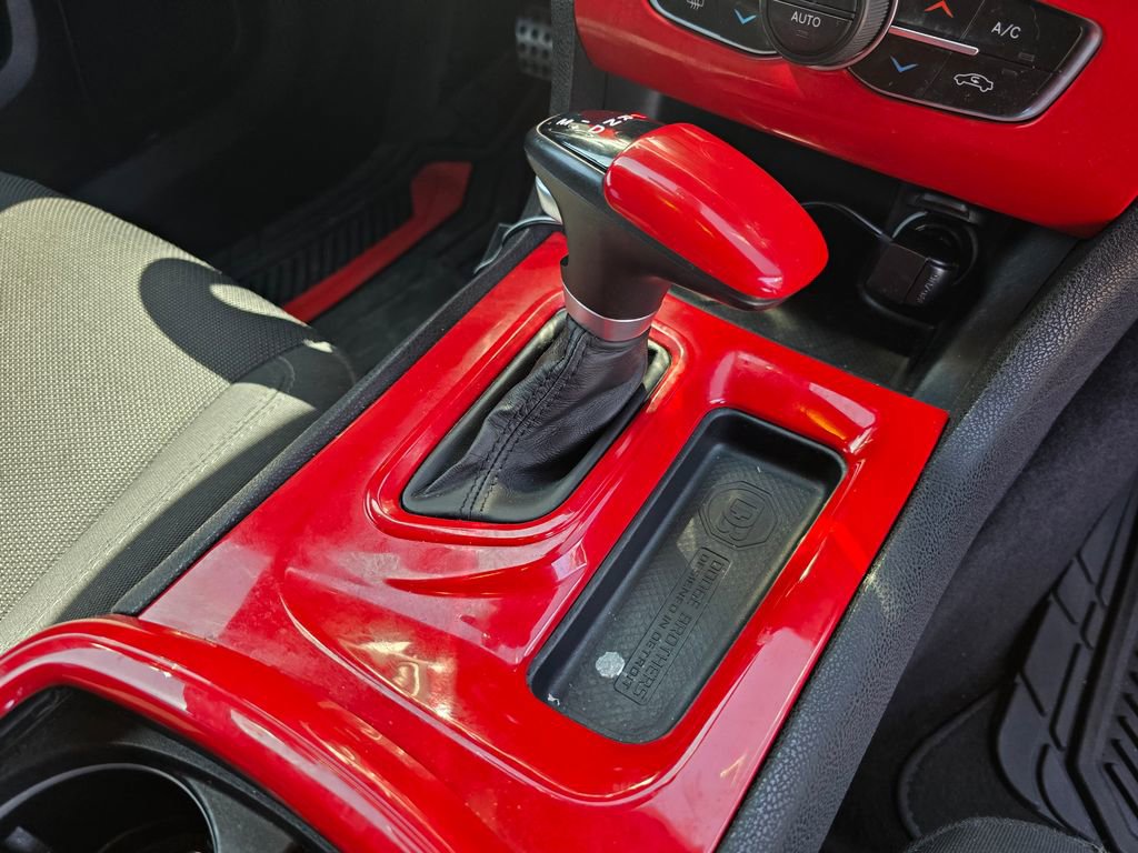 Used 2017 Dodge Charger R/T Scat Pack RWD image 12