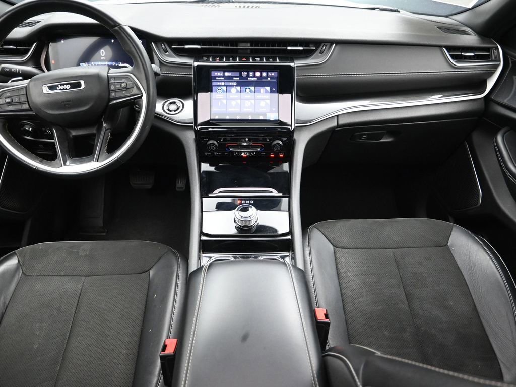 Used 2022 Jeep Grand Cherokee Altitude RWD image 26