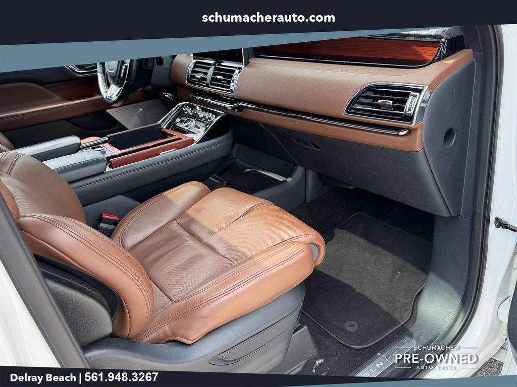 Used 2022 Lincoln Navigator L Reserve RWD image 15