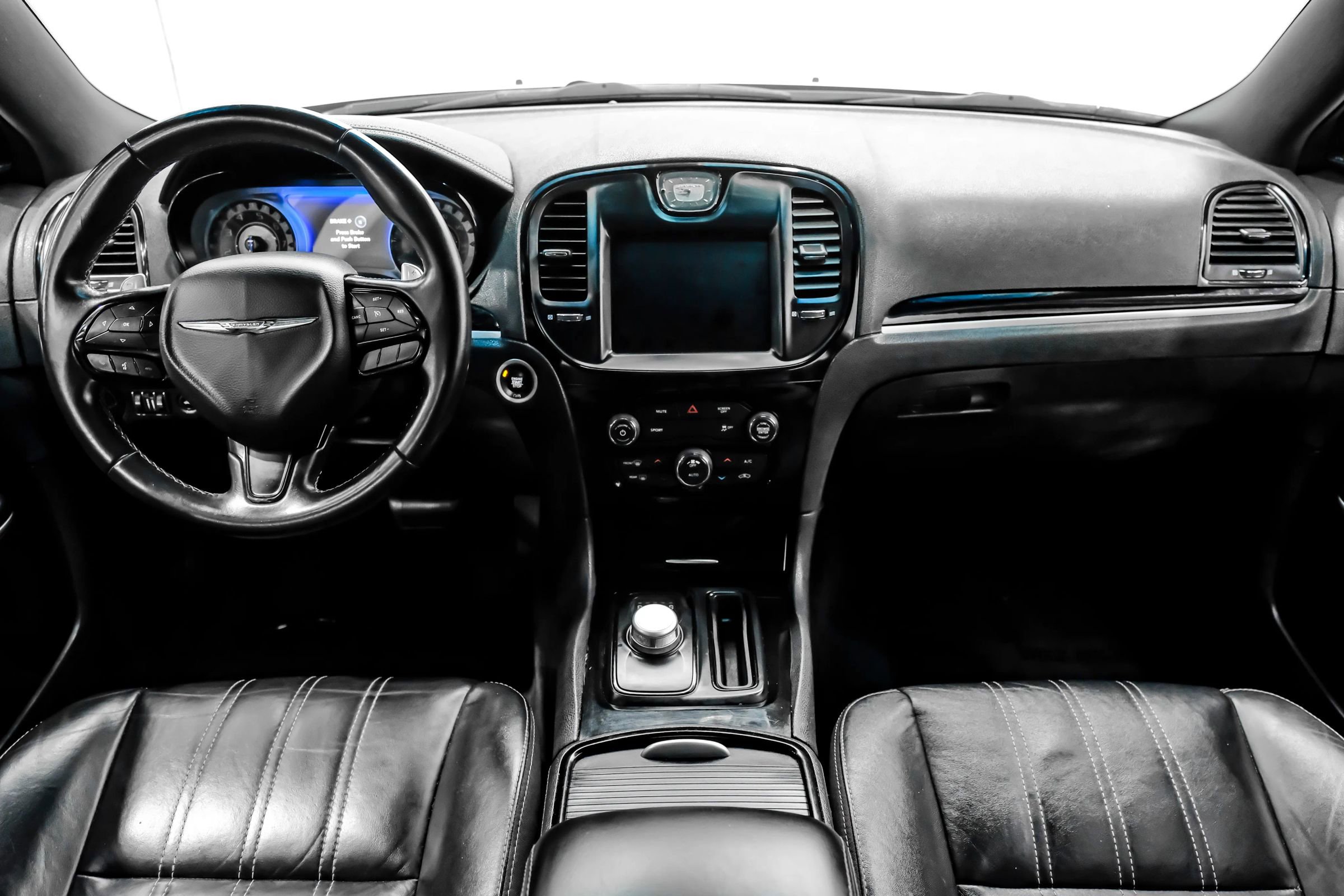 Used 2018 Chrysler 300 S AWD/4WD image 12
