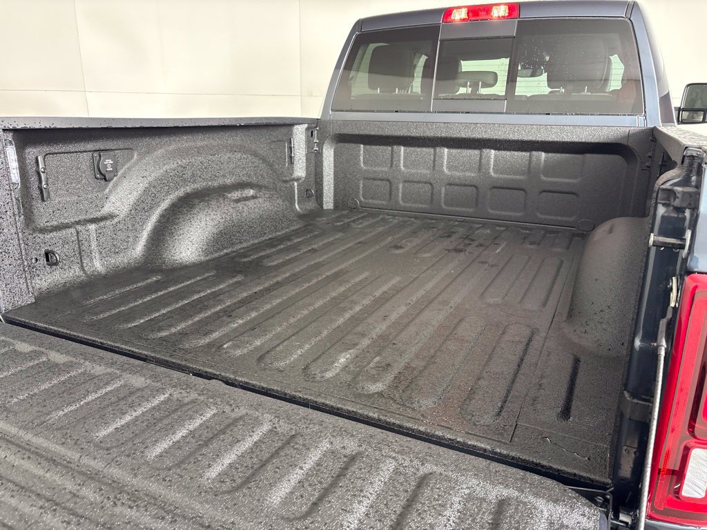 New 2027 RAM 3500 Laramie AWD/4WD image 14