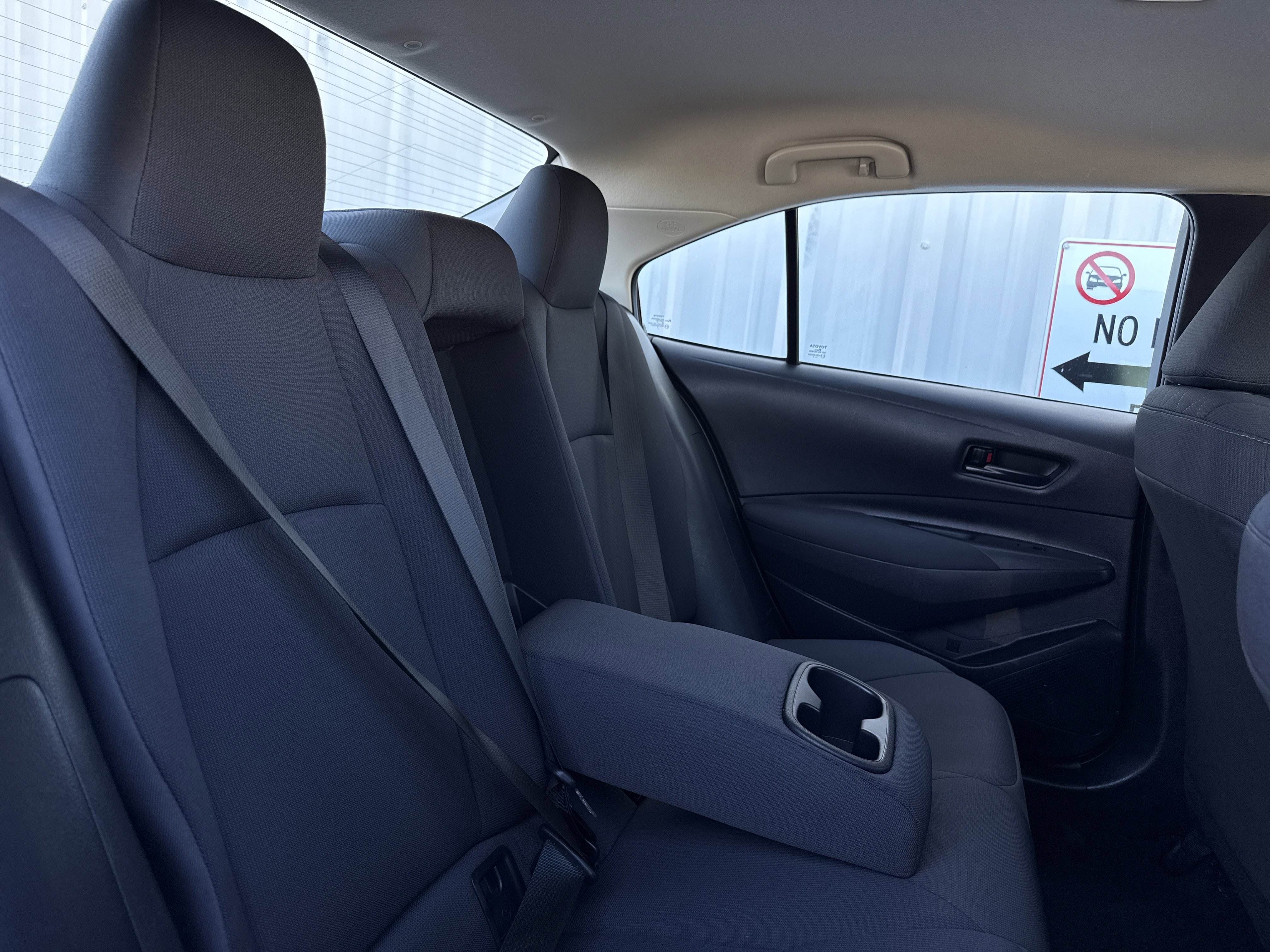 Used 2024 Toyota Corolla LE image 43