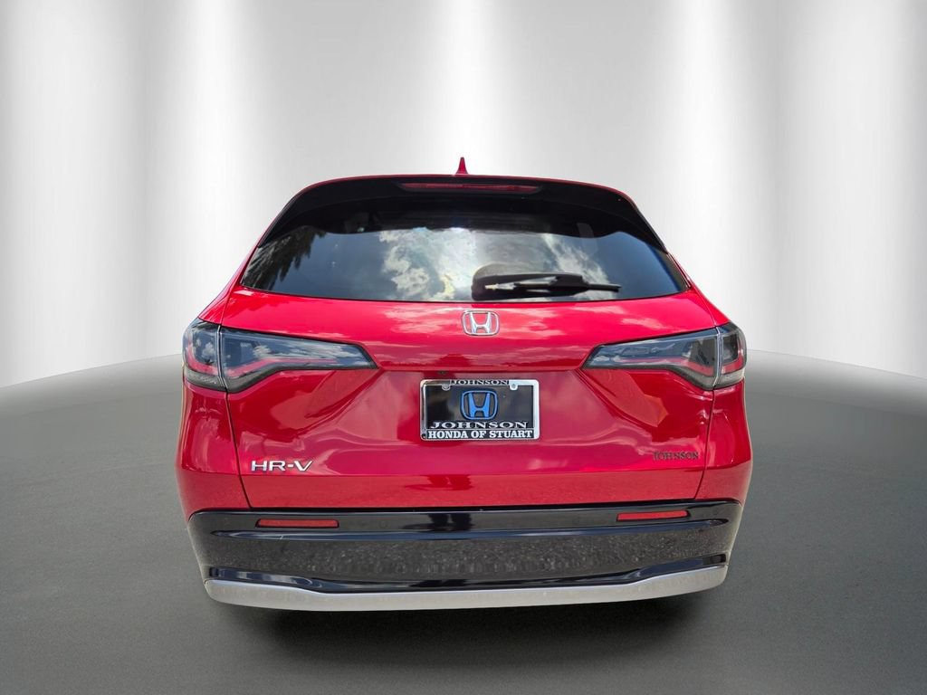 Certified 2024 Honda HR-V EX-L image 4
