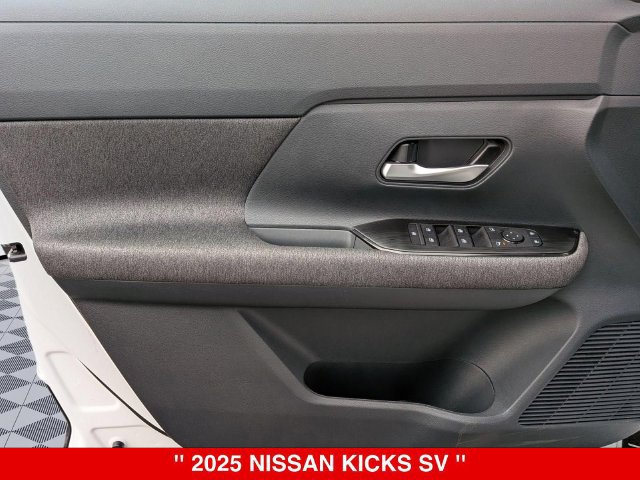 Certified 2025 Nissan Kicks SV AWD/4WD image 11