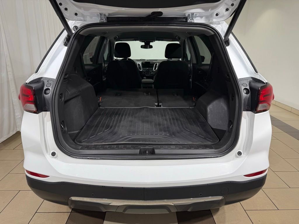 Used 2022 Chevrolet Equinox LT image 12