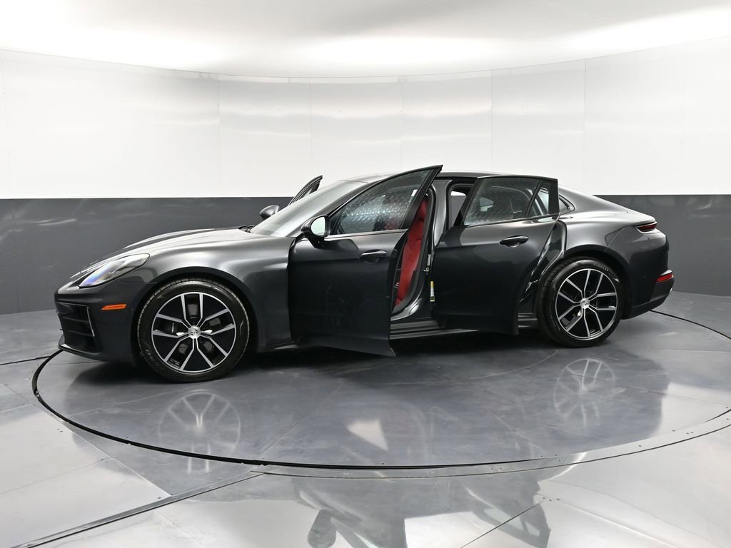 Certified 2024 Porsche Panamera 4 image 39