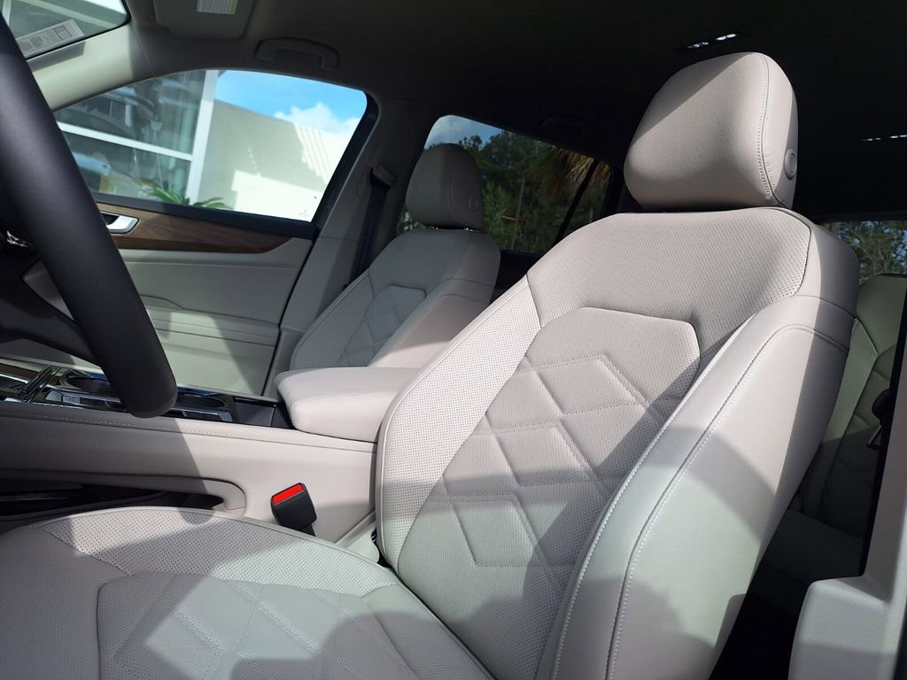 New 2026 Volkswagen Atlas SE AWD/4WD image 10