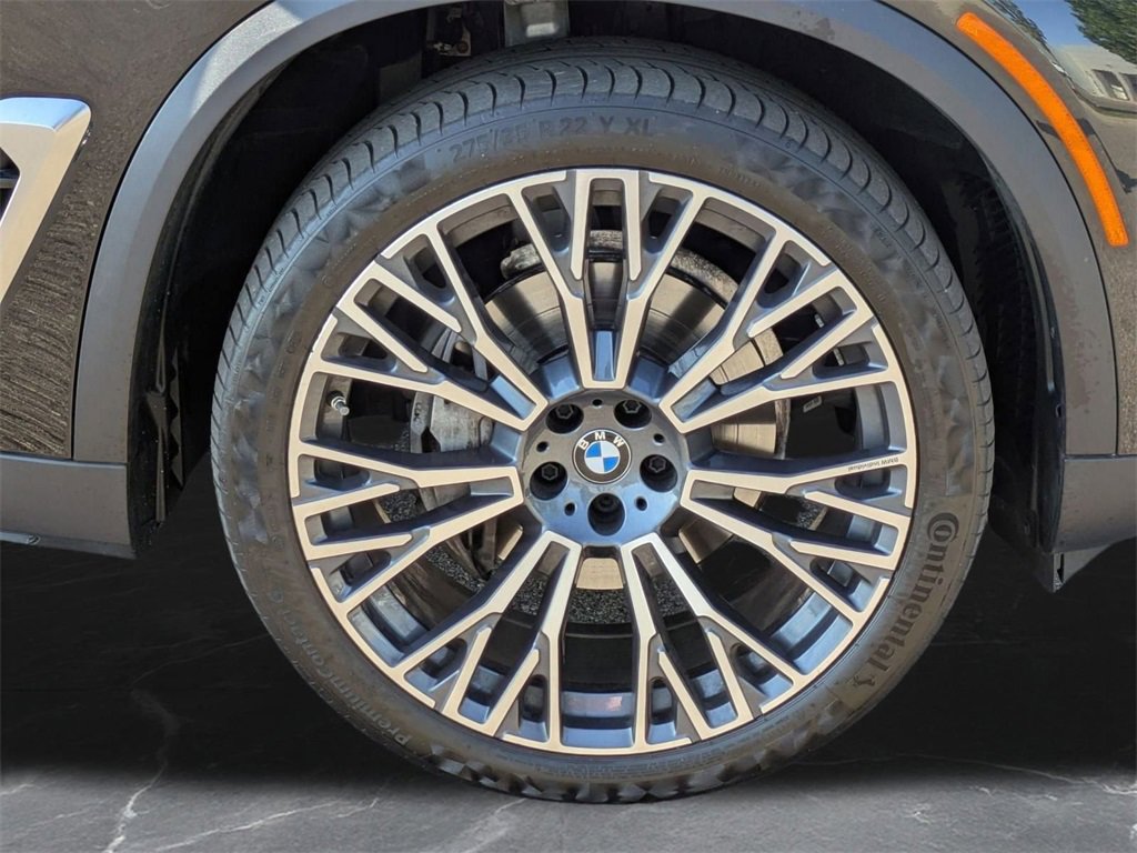 Used 2024 BMW X5 xDrive40i w/ Premium Package image 39
