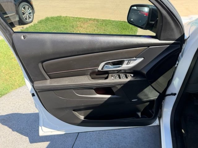 Used 2017 GMC Terrain SLT w/ Open Road Package FWD image 8