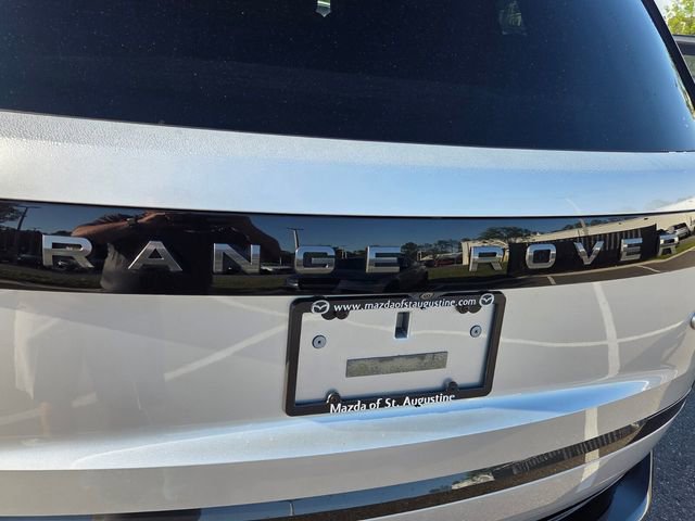 Used 2023 Land Rover Range Rover Long Wheelbase SE image 12