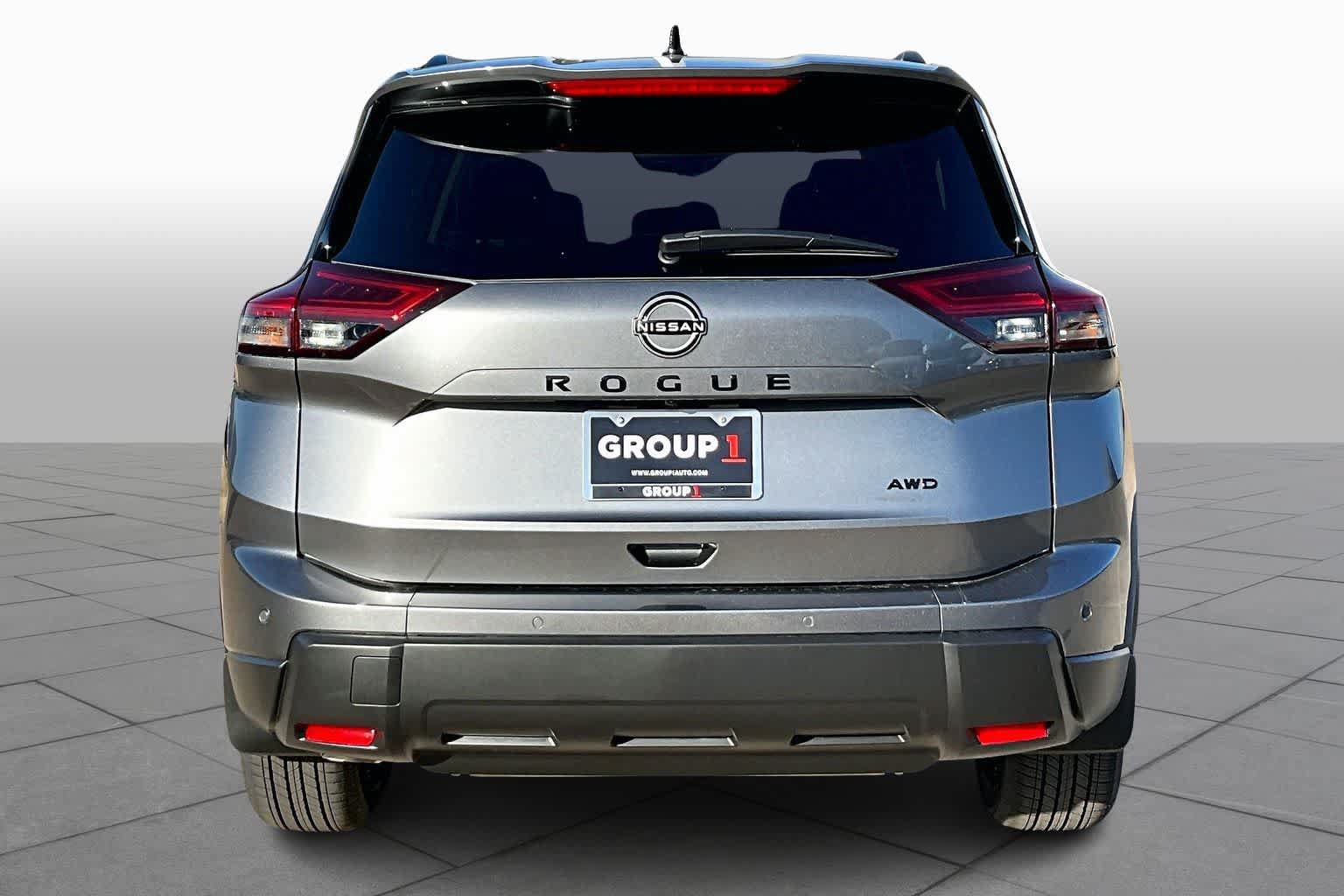 New 2026 Nissan Rogue Dark Armor AWD/4WD image 4