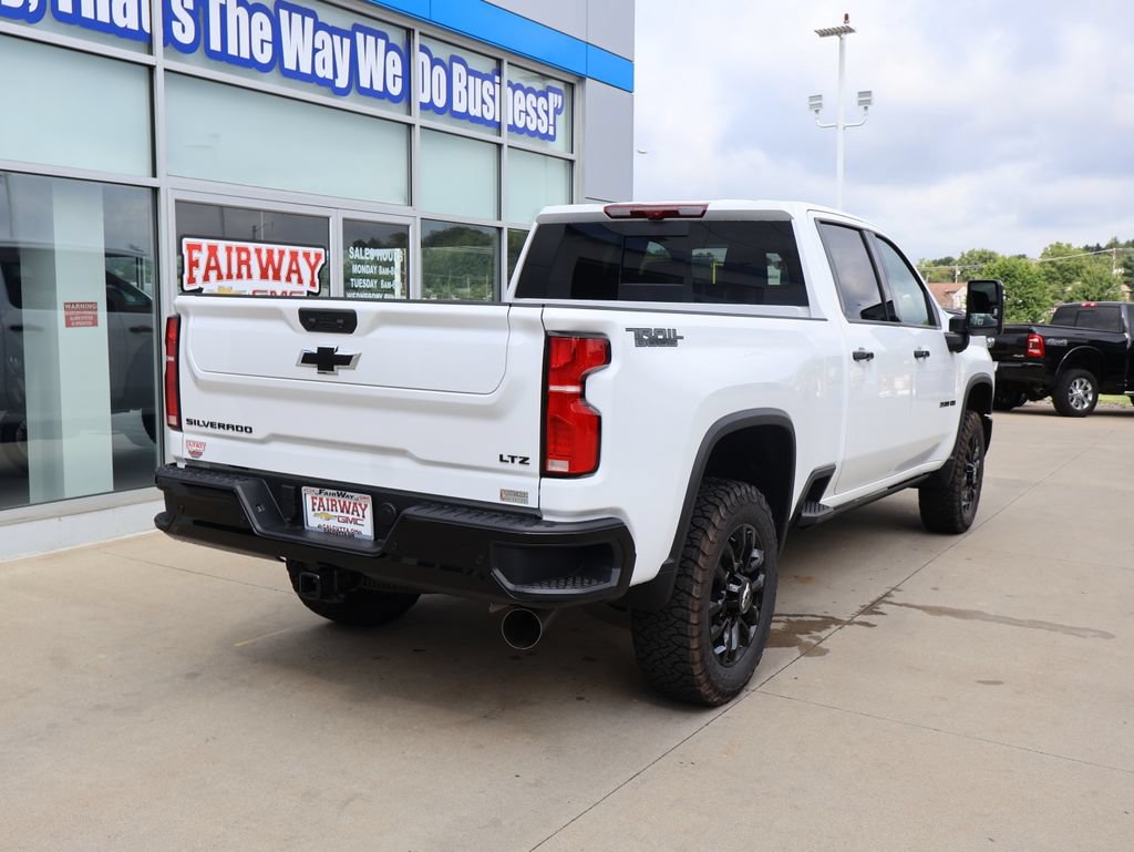 New 2026 Chevrolet Silverado 3500 LTZ w/ LTZ Plus Package AWD/4WD image 3