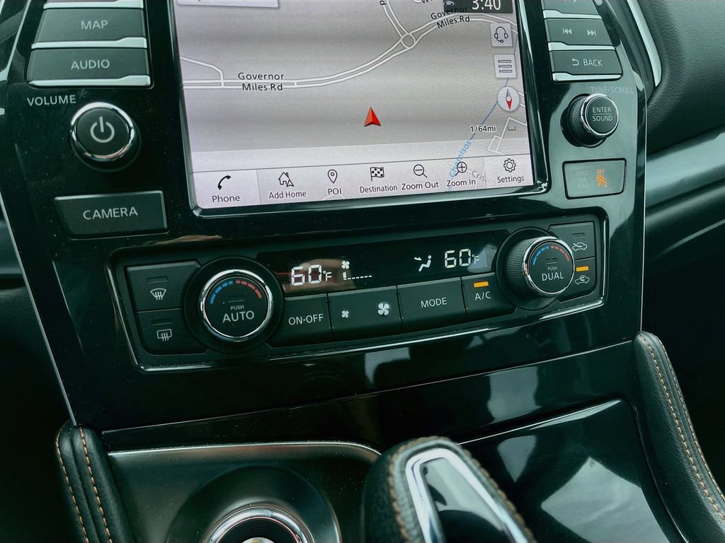 Used 2023 Nissan Maxima SR w/ Sport Mat Group FWD image 16
