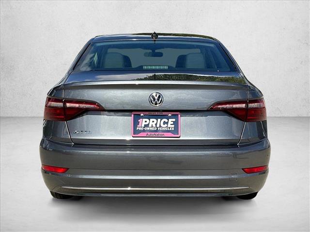 Used 2021 Volkswagen Jetta SE w/ SE Cold Weather Package FWD image 4
