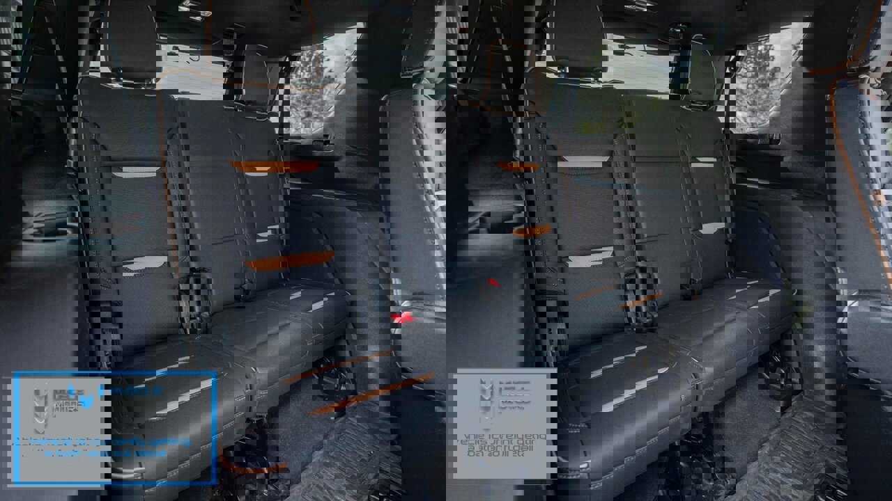 Used 2023 GMC Yukon AT4 w/ Max Trailering Package AWD/4WD image 27