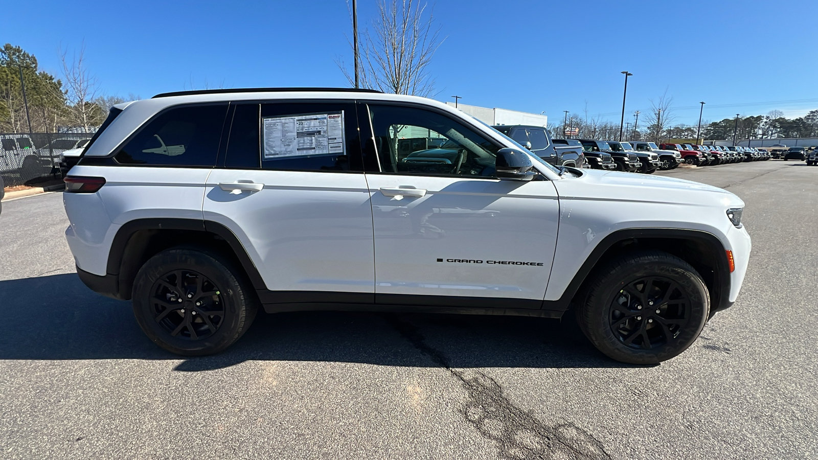 New 2026 Jeep Grand Cherokee Altitude AWD/4WD image 7