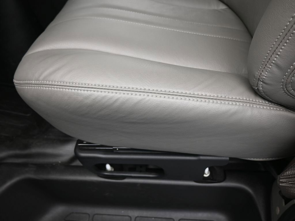 New 2025 Chevrolet Express 2500 w/ Driver Convenience Package image 13
