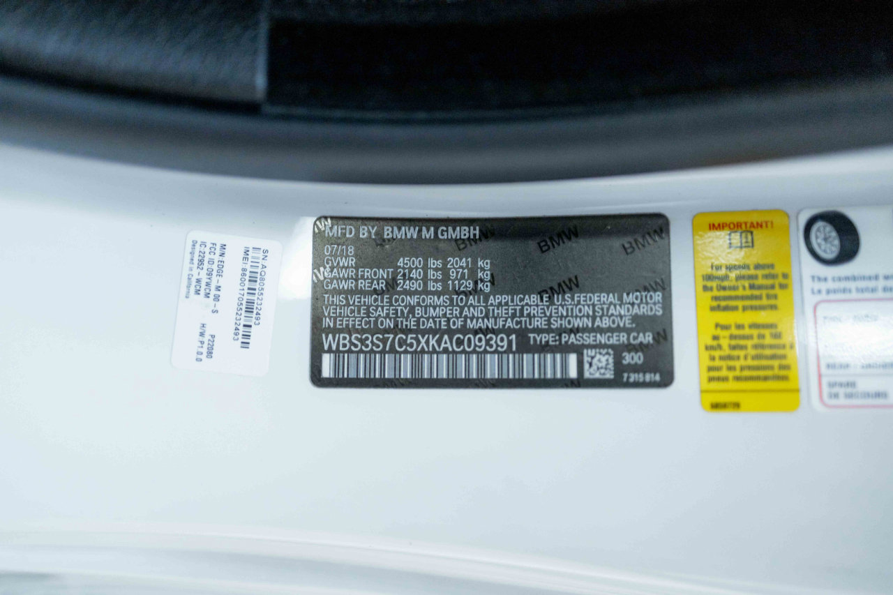 Used 2019 BMW M4 CS w/ Executive Package image 98