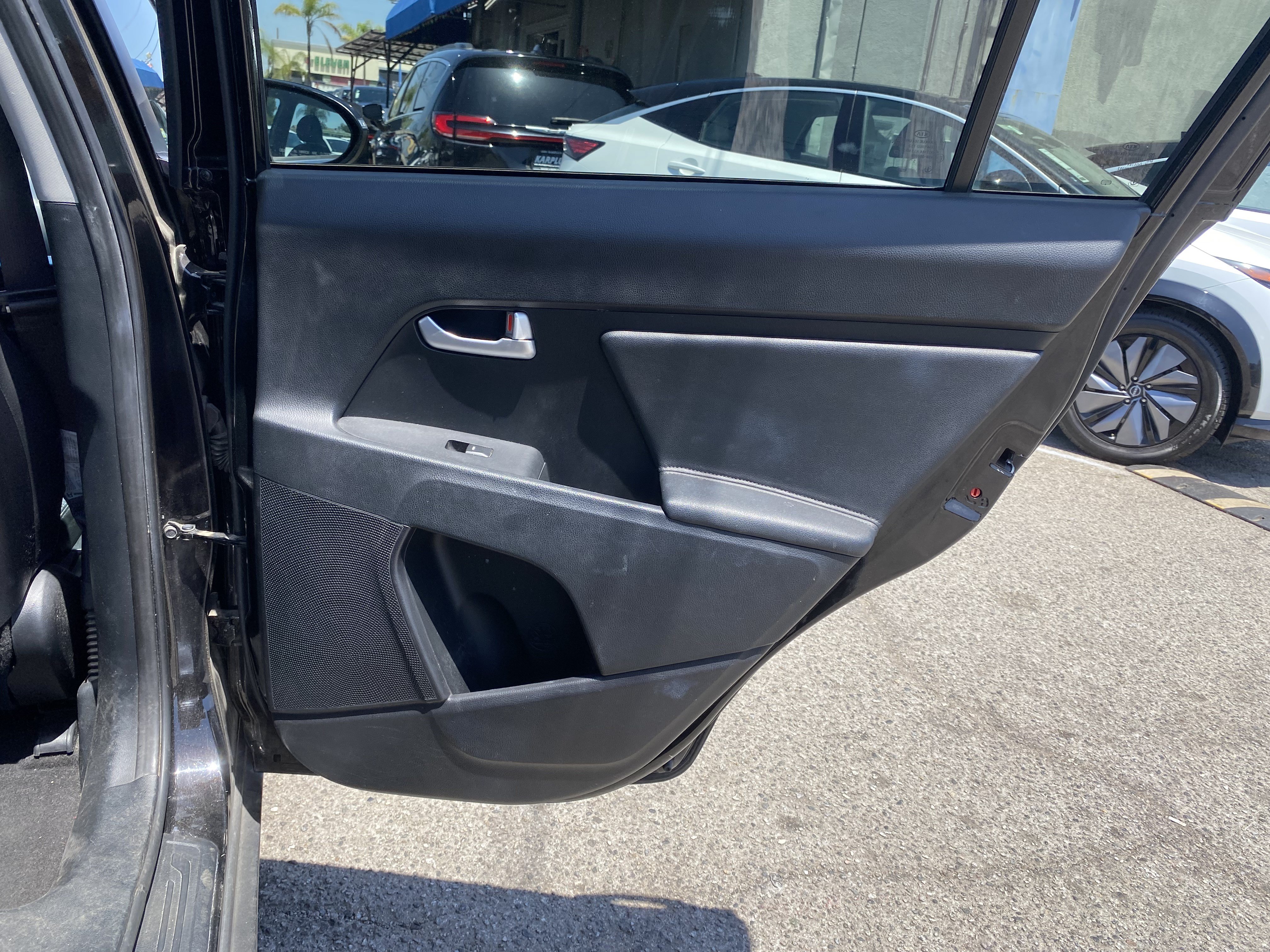 Used 2016 Kia Sportage EX w/ EX Premium Package FWD image 27