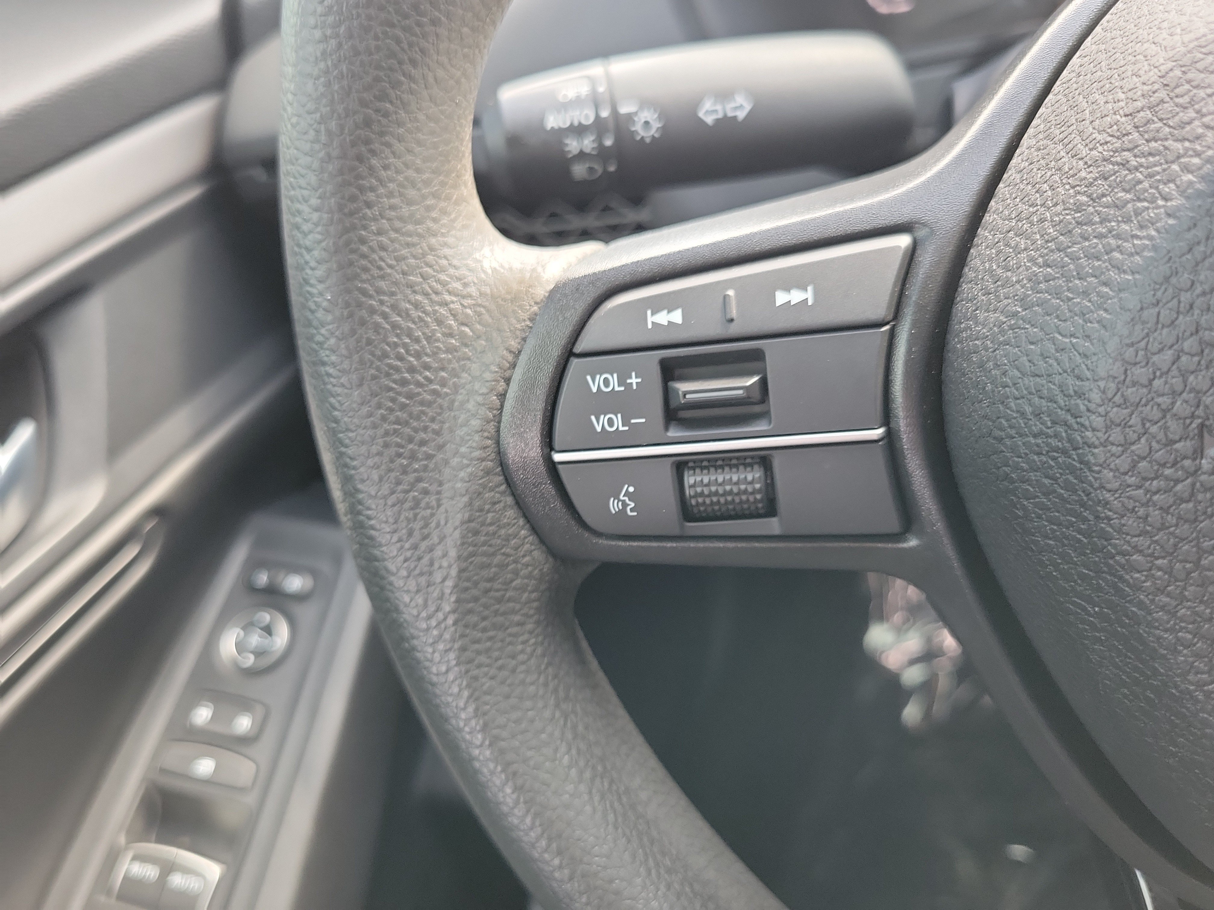 Certified 2024 Honda Accord EX image 21