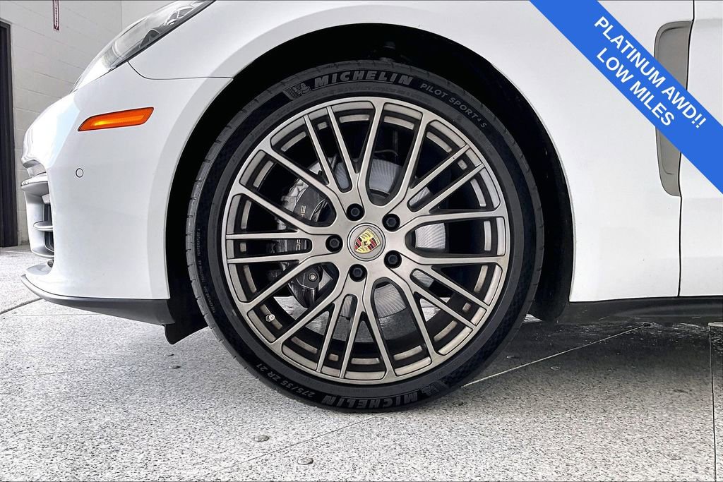 Used 2022 Porsche Panamera Platinum Edition RWD image 10