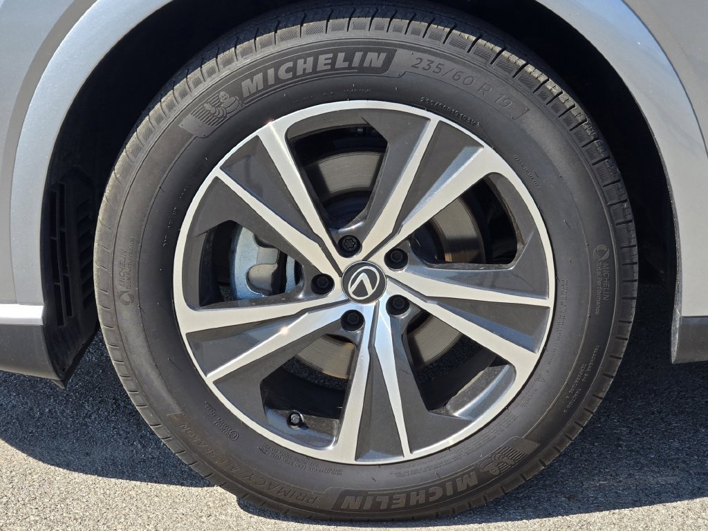 Used 2024 Lexus RX 350 Premium w/ Convenience Package FWD image 13